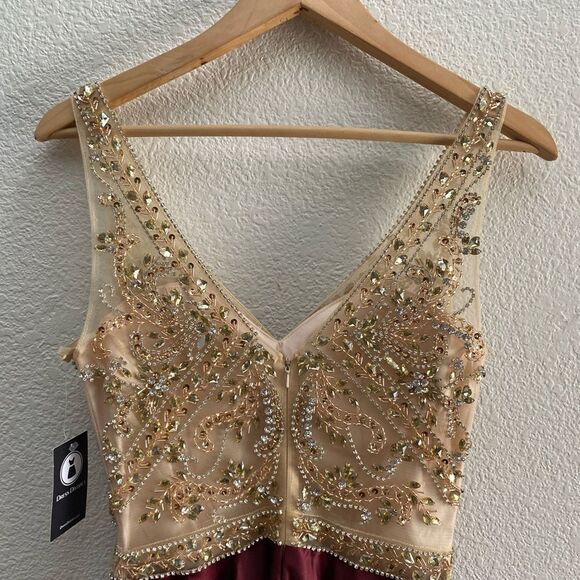 Dress District Annaby Two Tone Heavy Beaded Homecoming Formal Dress XS NWT $330 - Picture 3 of 6